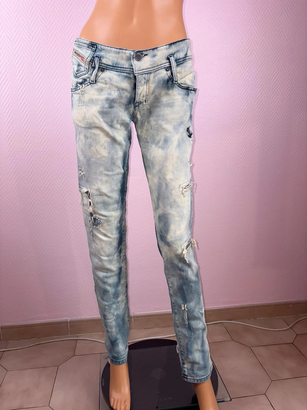 Jeans femme diesel taille 28 super état